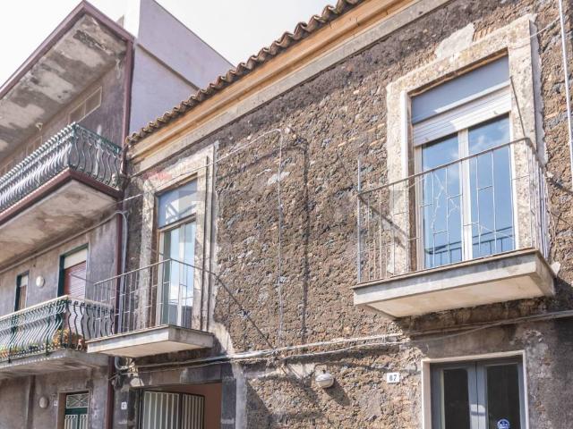 Casa indipendente in vendita a Belpasso CT