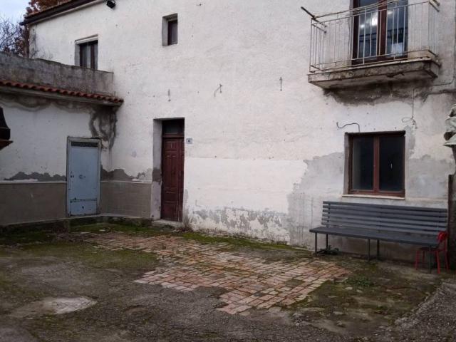 Casa indipendente in vendita a Benevento BN