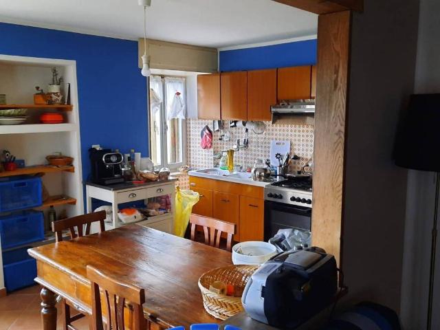 Casa indipendente in vendita a Berceto PR