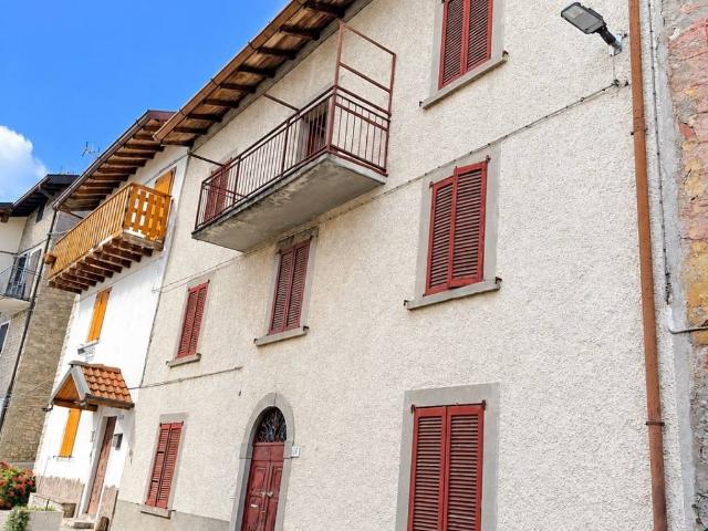 Casa indipendente in vendita a Berbenno BG