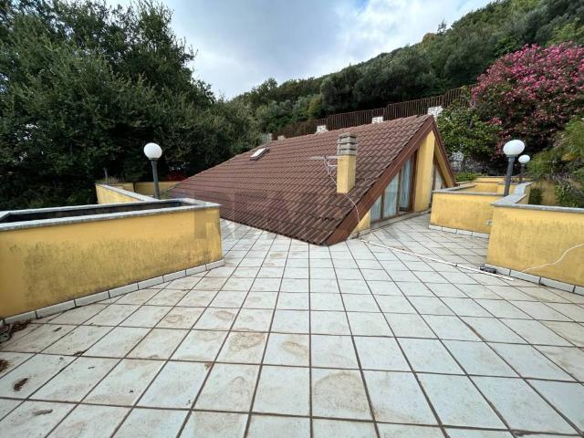 Casa indipendente in vendita a Bergeggi