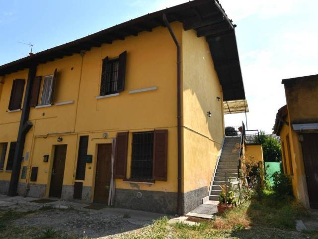 Casa indipendente in vendita a Bernareggio MB