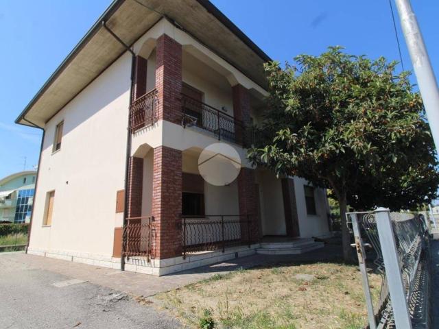 Casa indipendente in vendita a Bertinoro FC
