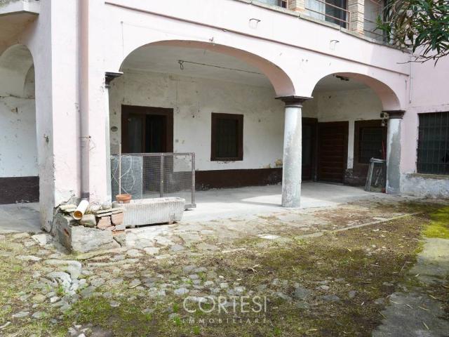 Casa indipendente in vendita a Berzo San Fermo BG
