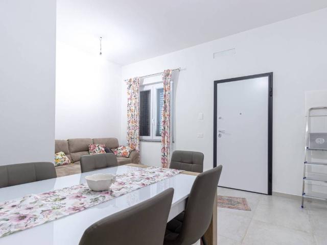Casa indipendente in vendita a Besate MI