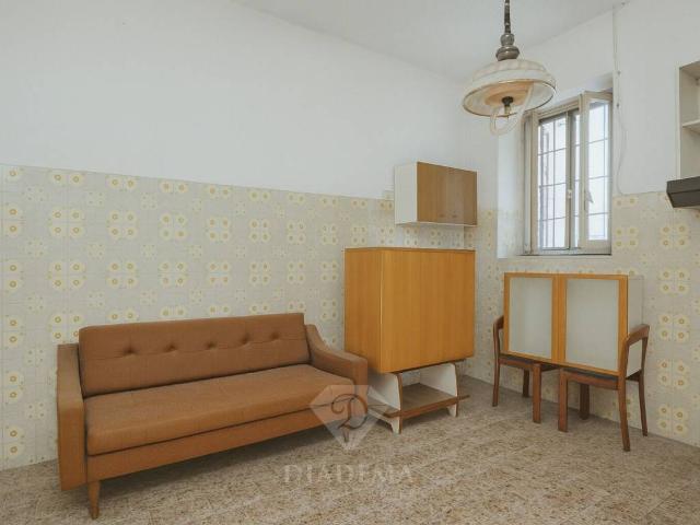 Casa indipendente in vendita a Besnate VA