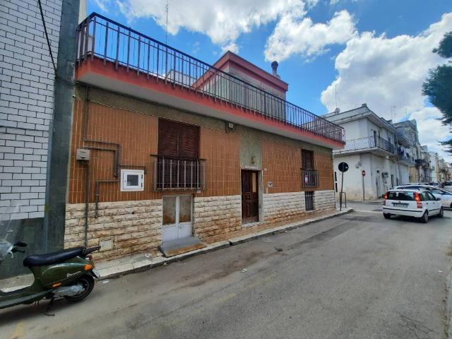 Casa indipendente in vendita a Bitritto BA