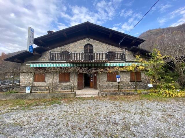Casa indipendente in vendita a Bianzano BG