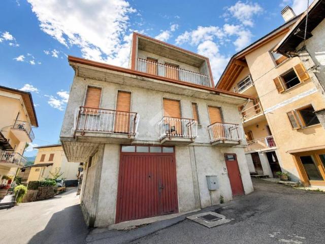 Casa indipendente in vendita a Bianzone via ai Monti, 48