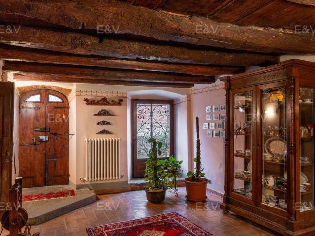 Casa indipendente in vendita a Bibbiena AR