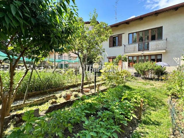 Casa indipendente in vendita a Biella BI