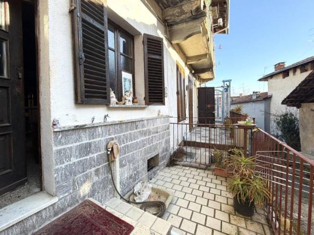 Casa indipendente in vendita a Biella BI