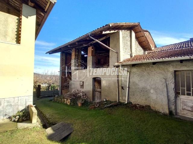 Casa indipendente in vendita a Biella BI