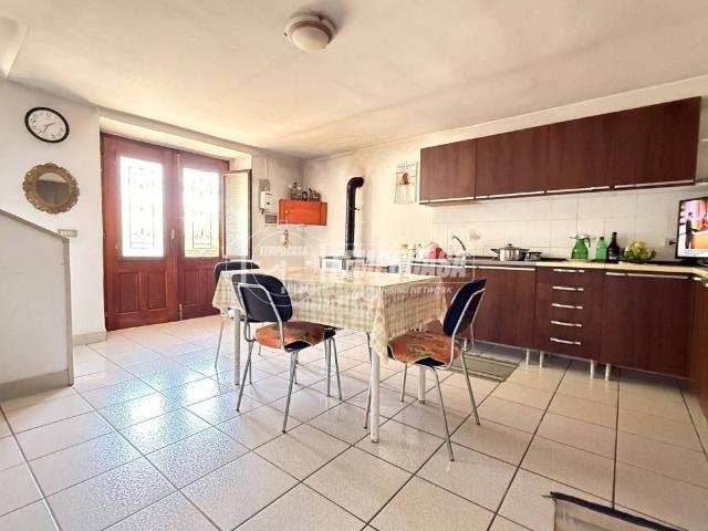 Casa indipendente in vendita a Bioglio BI