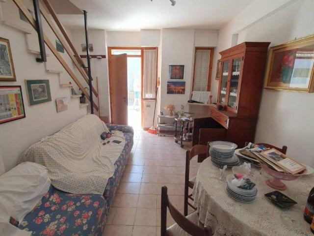 Casa indipendente in vendita a Bisaccia AV