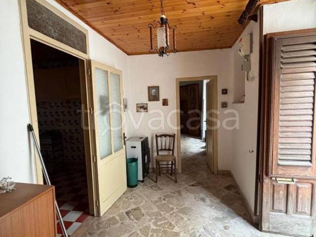 Casa indipendente in vendita a Bisacquino via Florena, 12