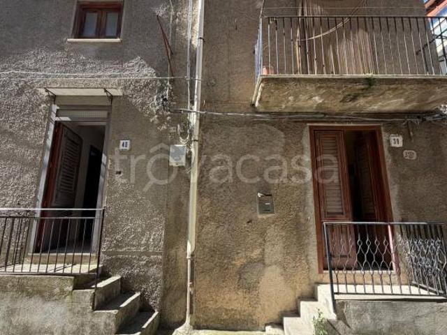 Casa indipendente in vendita a Bisacquino via Sicola, 38