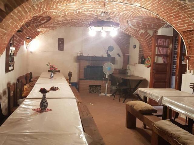 Casa indipendente in vendita a Bistagno AL