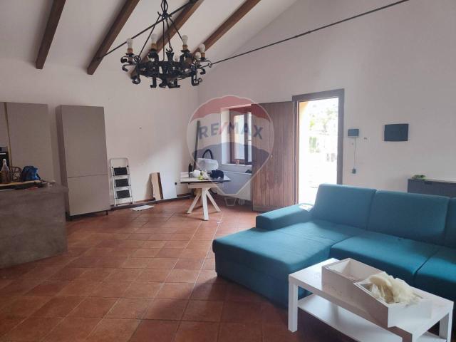 Casa indipendente in vendita a Blufi
