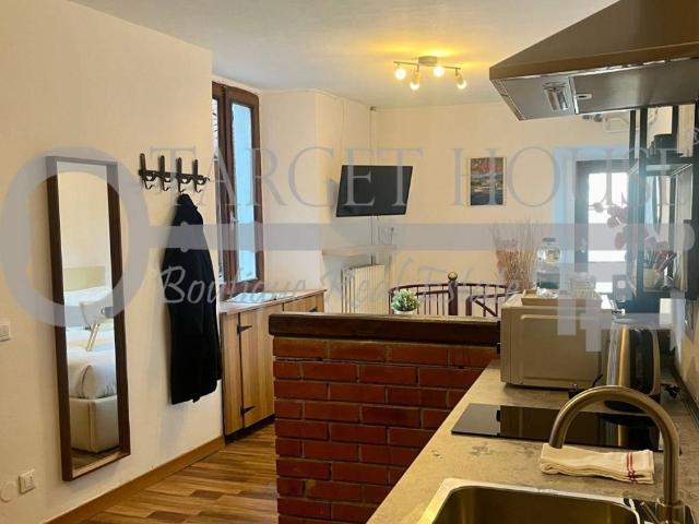 Casa indipendente in vendita a Blevio CO