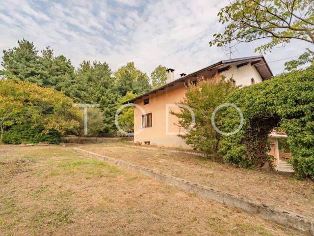 Casa indipendente in vendita a Brusnengo BI