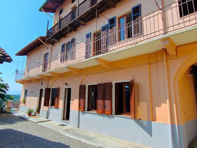 Casa indipendente in vendita a Brusnengo BI