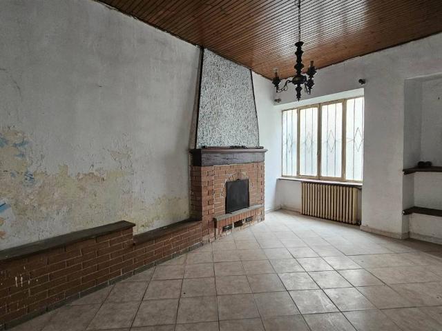 Casa indipendente in vendita a Brusnengo BI