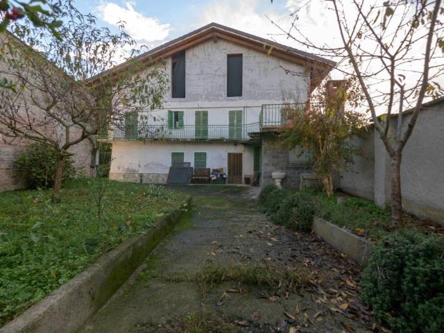 Casa indipendente in vendita a Brusasco TO