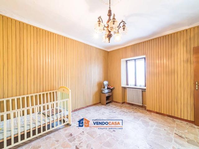 Casa indipendente in vendita a Bra CN
