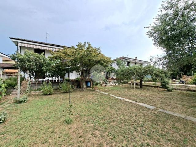 Casa indipendente in vendita a Bra CN