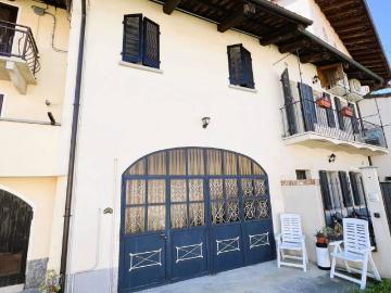 Casa indipendente in vendita a Bra CN