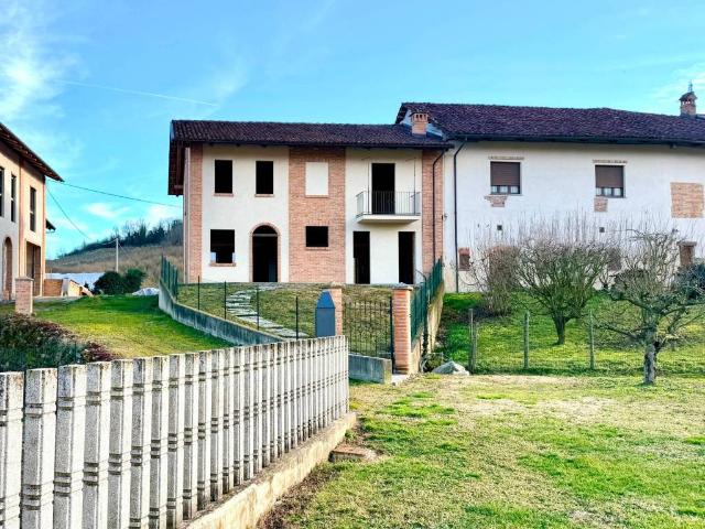 Casa indipendente in vendita a Bra CN
