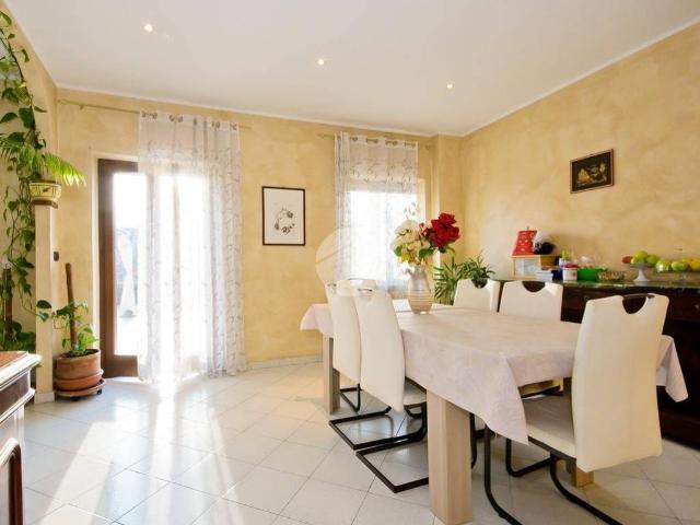 Casa indipendente in vendita a Bra CN