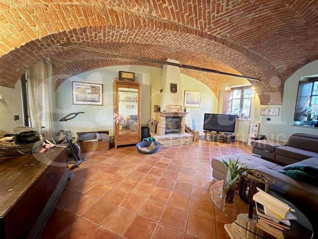 Casa indipendente in vendita a Bra CN