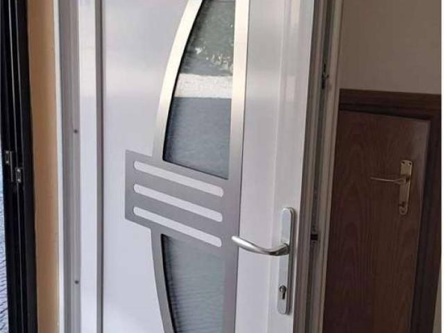 Casa indipendente in vendita a Brebbia VA
