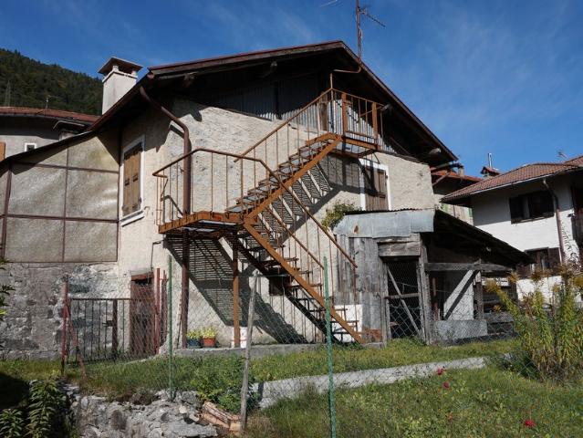 Casa Indipendente in vendita a Breguzzo
