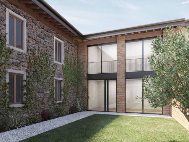 Casa indipendente in vendita a Brembate di Sopra BG
