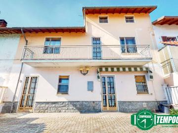 Casa indipendente in vendita a Breme PV