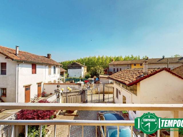 Casa indipendente in vendita a Breme PV
