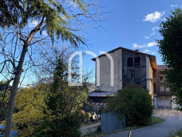 Casa indipendente in vendita a Brentonico TN