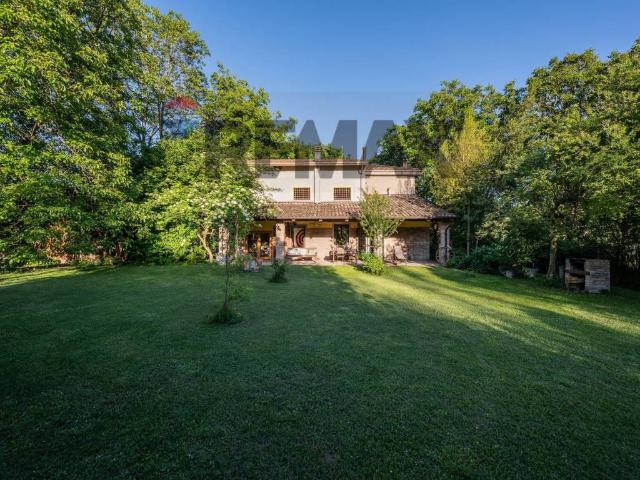 Casa indipendente in vendita a Brescello RE