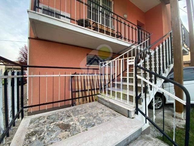 Casa indipendente in vendita a Brescello RE
