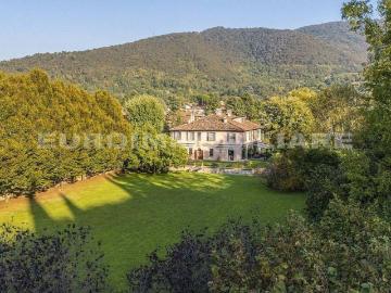 Casa indipendente in vendita a Brescia BS