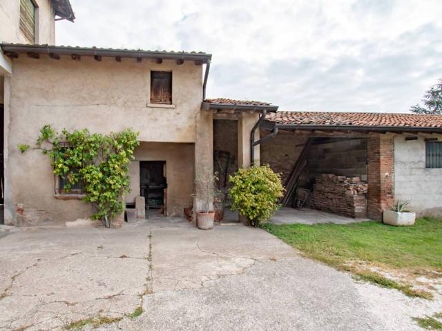 Casa indipendente in vendita a Brescia BS