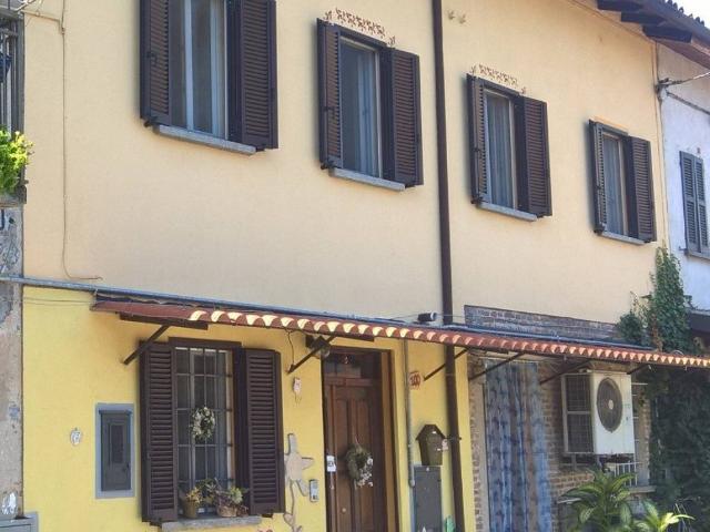 Casa indipendente in vendita a Bressana Bottarone PV