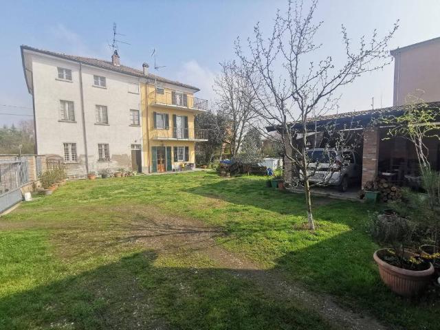 Casa indipendente in vendita a Bressana Bottarone PV