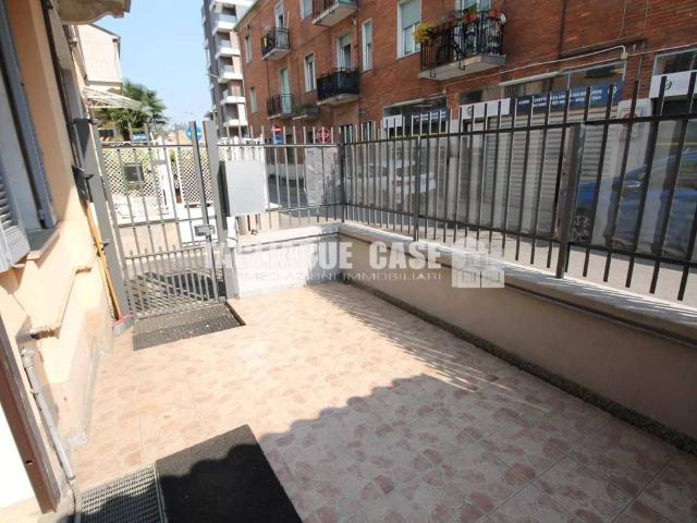 Casa indipendente in vendita a Bresso MI