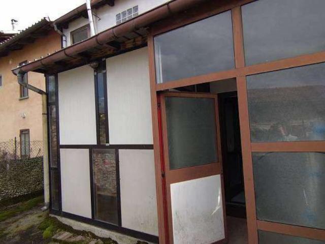 Casa indipendente in vendita a Bricherasio