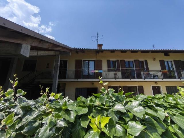 Casa indipendente in vendita a Bricherasio TO