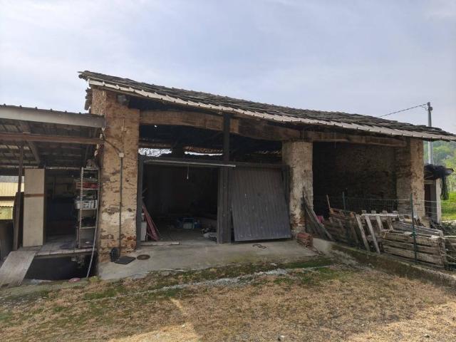 Casa indipendente in vendita a Bricherasio TO